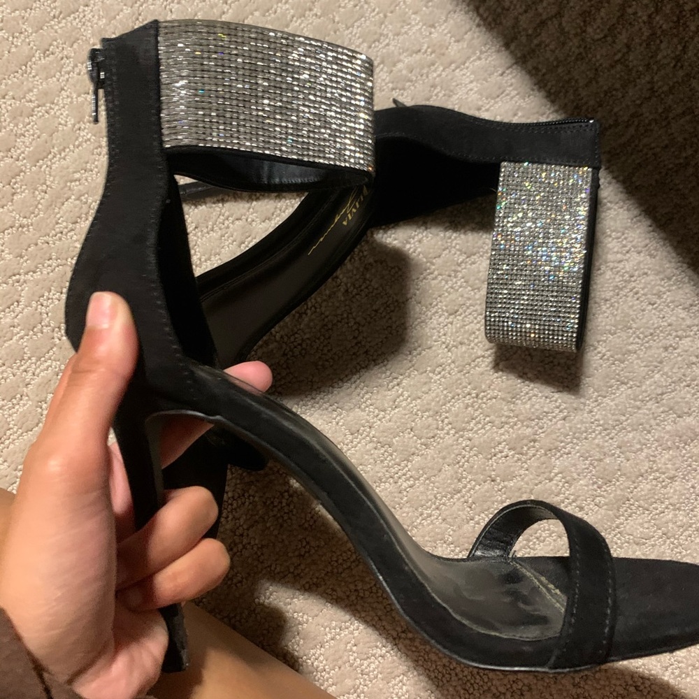 WINDSOR HEEL